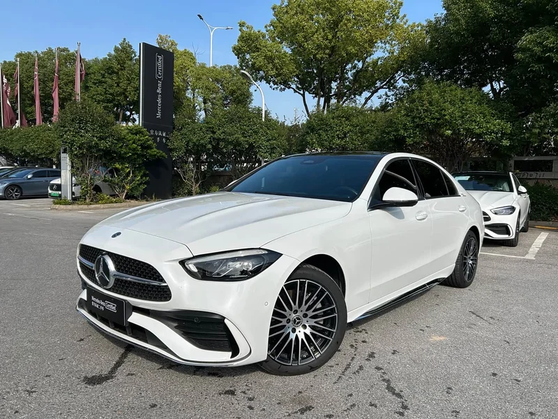 Mercedes-Benz C-Class — фото 1