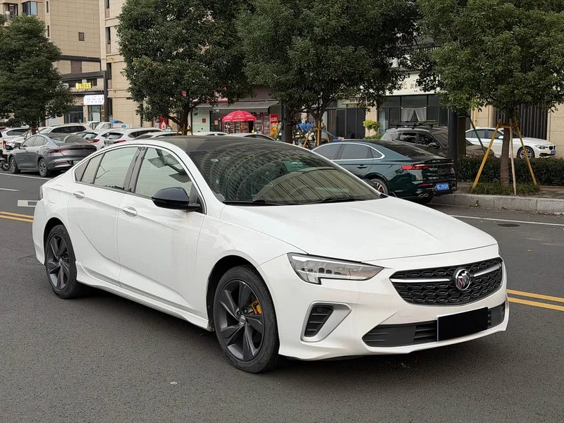 Buick Regal — фото 3