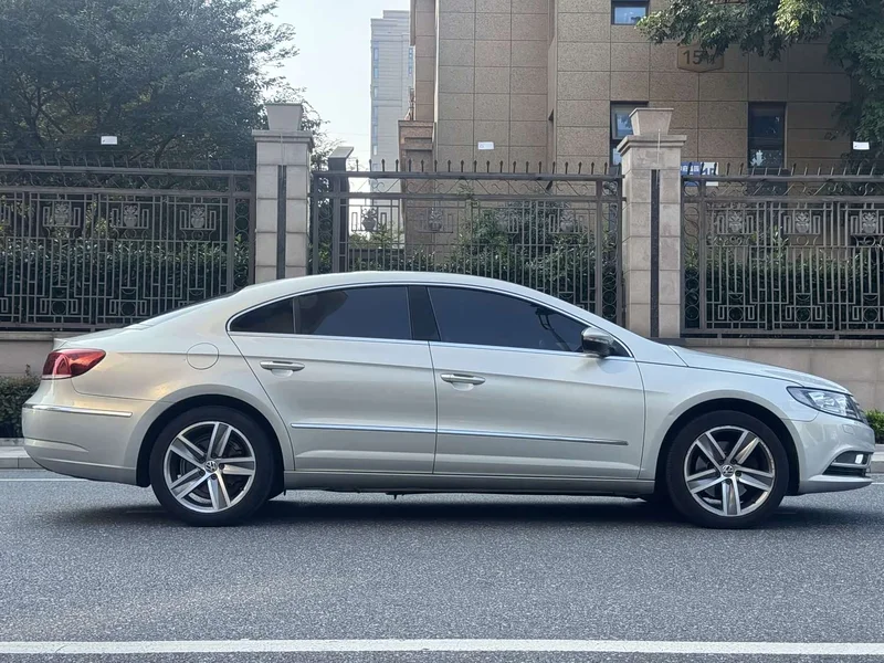 Volkswagen FAW-Volkswagen CC — фото 4