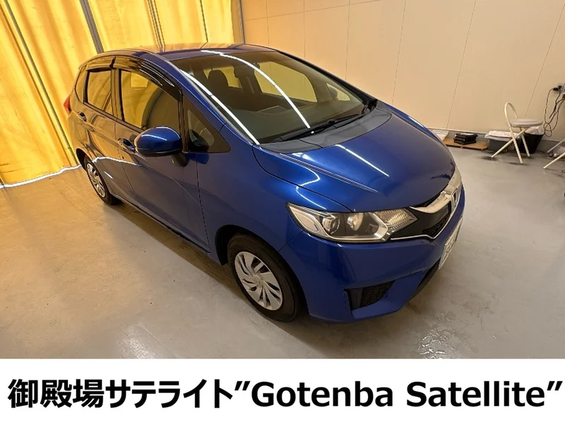 Honda FIT — фото 1