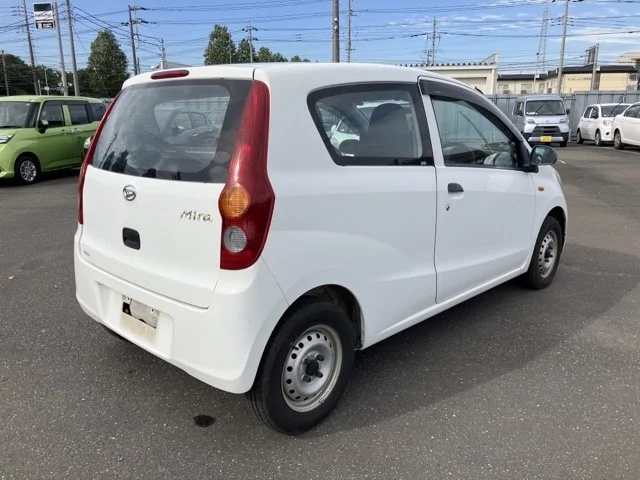 Daihatsu MIRA — фото 2