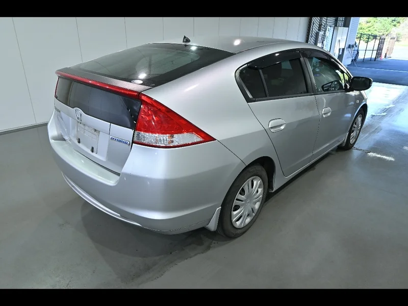 Honda INSIGHT — фото 2
