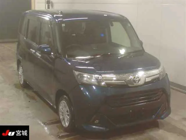 Toyota TANK