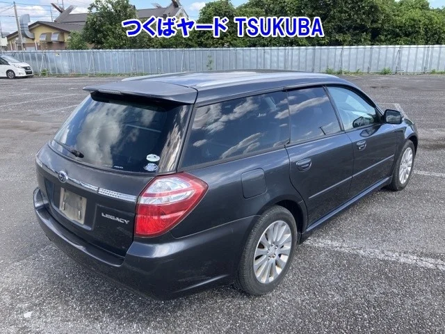 Subaru LEGACY — фото 2