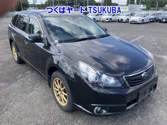 Subaru LEGACY OUTBACK — фото 1