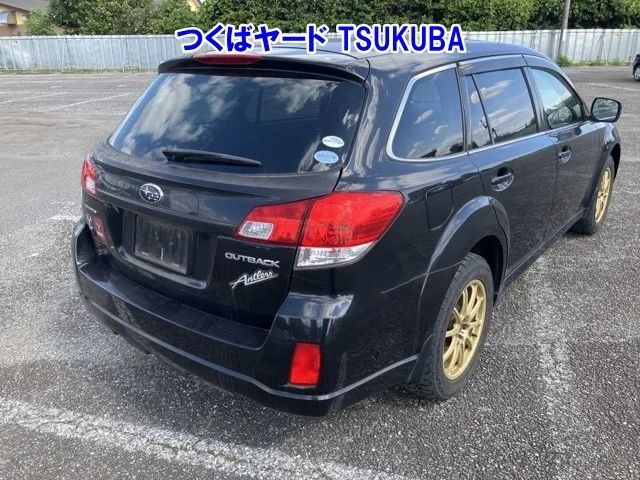 Subaru LEGACY OUTBACK — фото 2