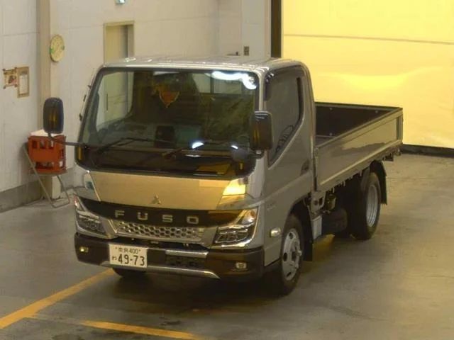 Mitsubishi CANTER — фото 1