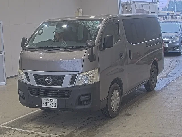 Nissan CARAVAN VAN — фото 1