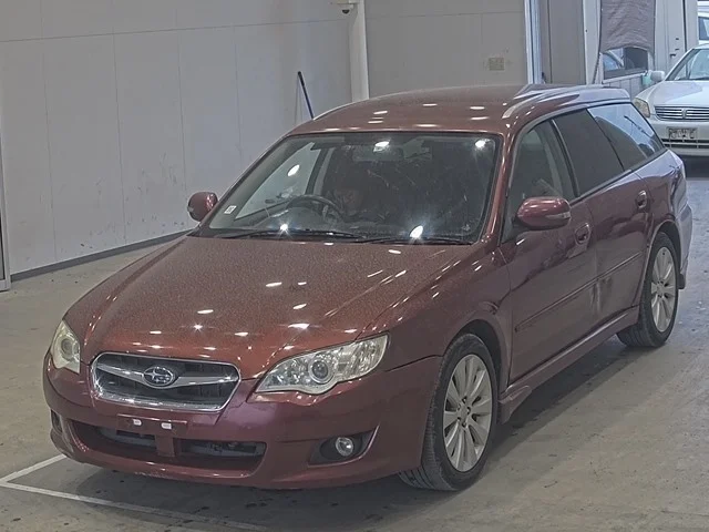 Subaru LEGACY — фото 1