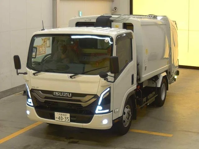 Isuzu ELF — фото 1