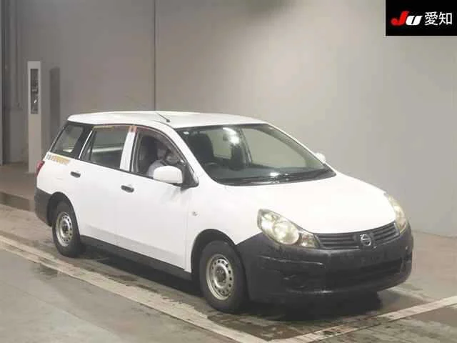 Nissan AD