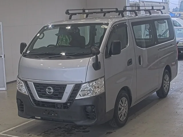 Nissan CARAVAN VAN — фото 1