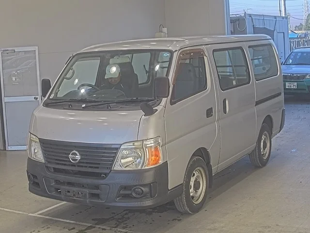 Nissan CARAVAN VAN — фото 1