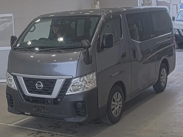 Nissan CARAVAN VAN — фото 1