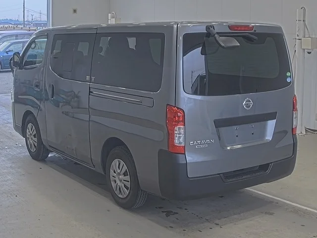 Nissan CARAVAN VAN — фото 2