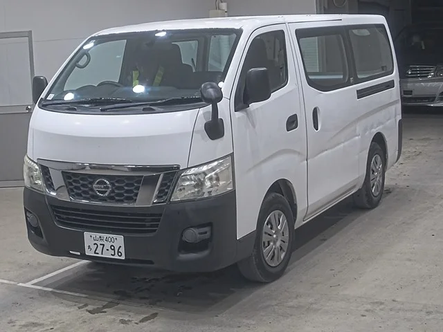 Nissan CARAVAN VAN — фото 1