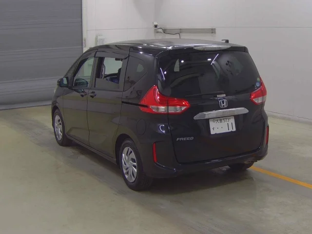 Honda FREED — фото 2