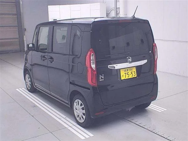 Honda N BOX — фото 2