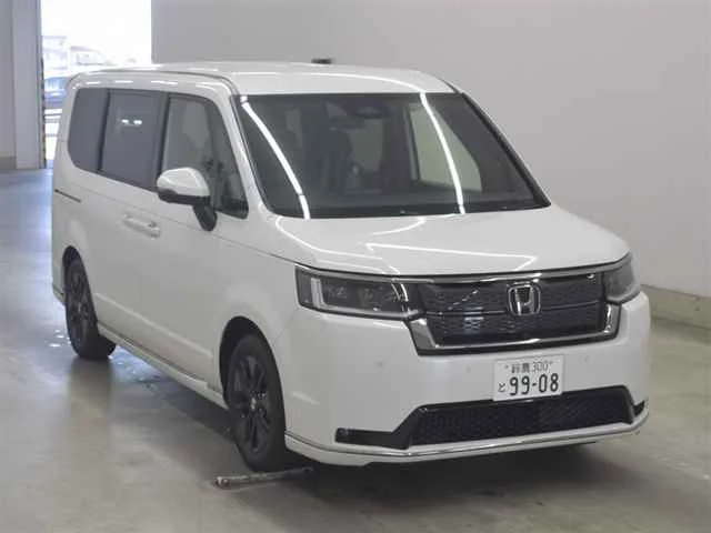 Honda STEP WAGON — фото 1