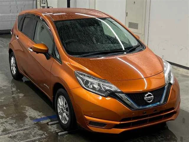 Nissan NOTE — фото 1