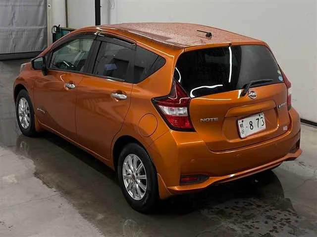 Nissan NOTE — фото 2