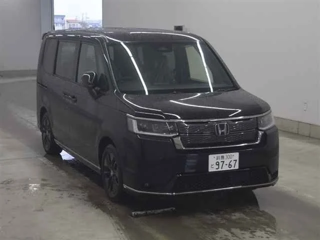 Honda STEP WAGON — фото 1