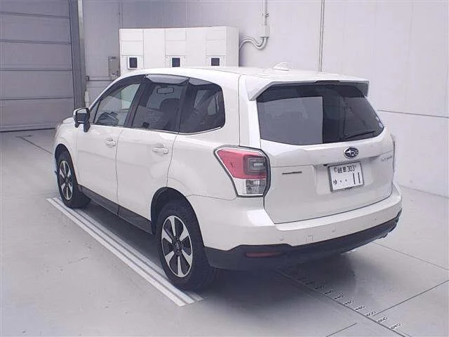 Subaru FORESTER — фото 2