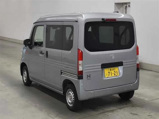 Honda N-VAN — фото 2