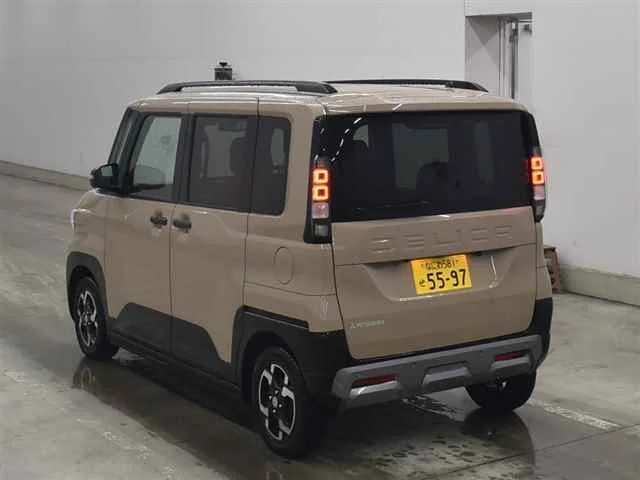 Mitsubishi DELICA MINI — фото 2