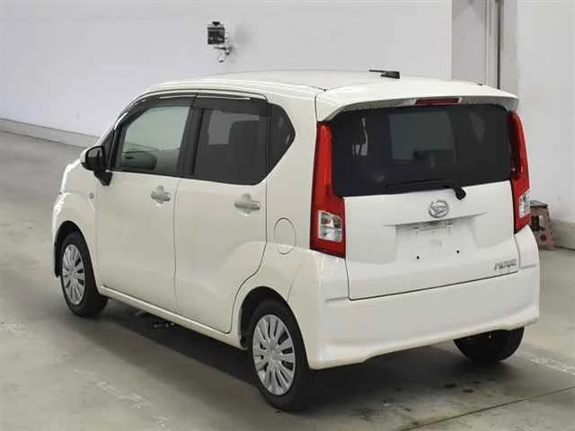 Daihatsu MOVE — фото 2