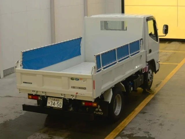 Mitsubishi CANTER — фото 2