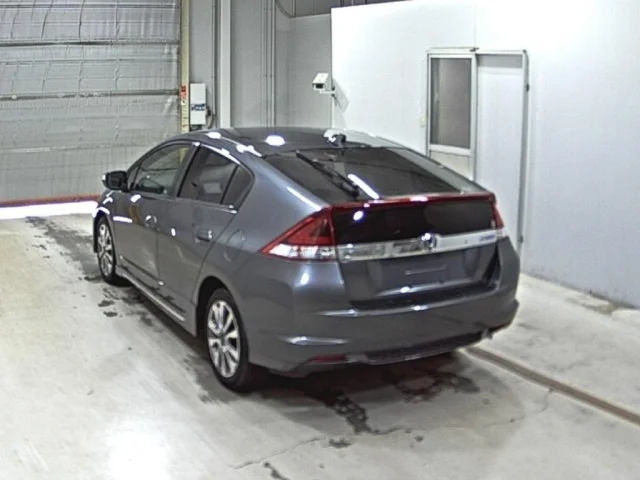 Honda INSIGHT — фото 2