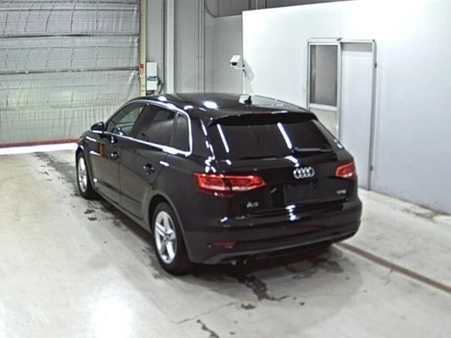 Audi A3 — фото 2
