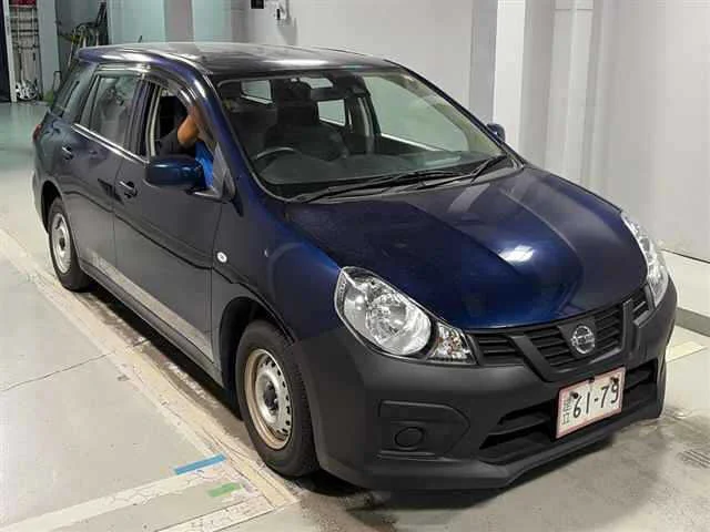 Nissan AD — фото 1