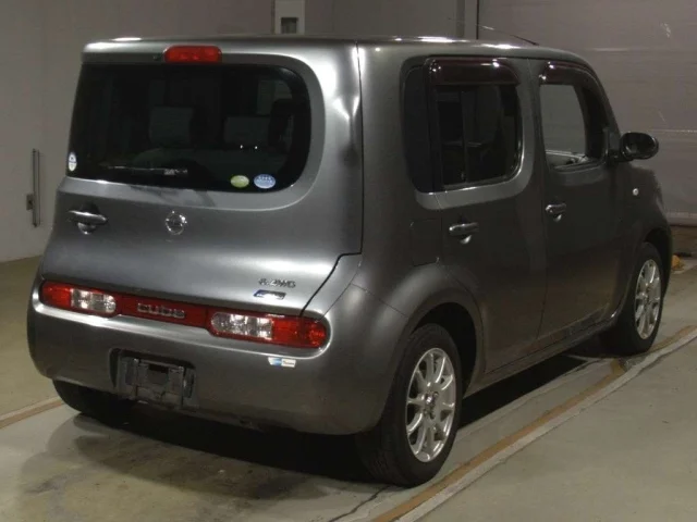 Nissan CUBE — фото 2