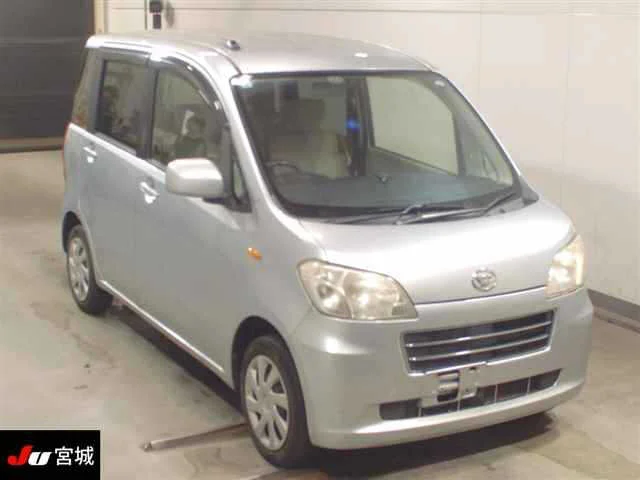 Daihatsu TANTO EXE — фото 1