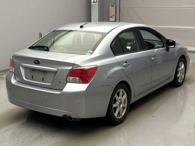 Subaru IMPREZA G4 — фото 2