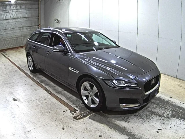 Jaguar XF SERIES