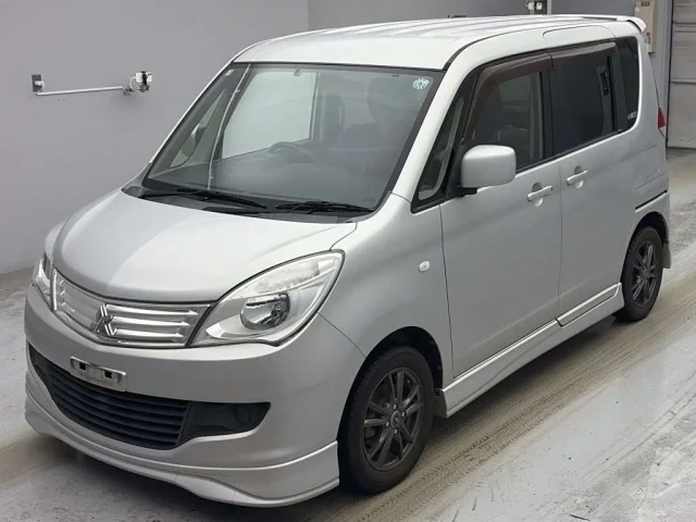Mitsubishi DELICA D2