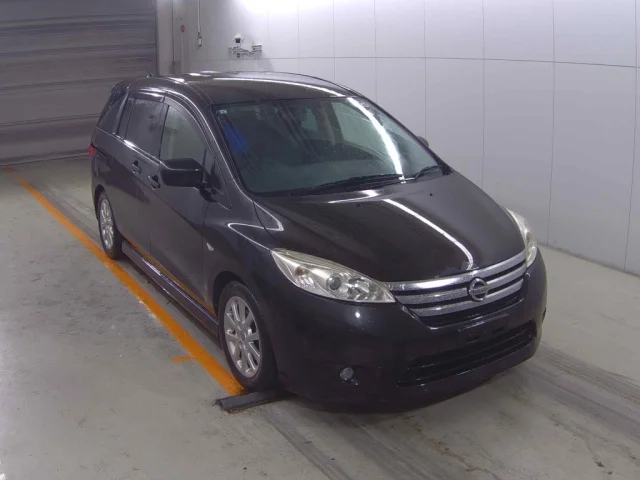 Nissan LAFESTA