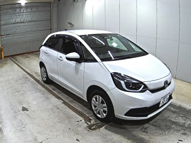 Honda FIT — фото 1