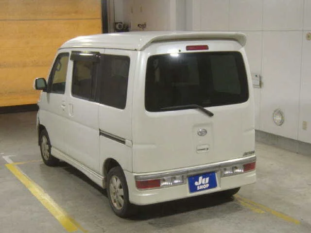 Daihatsu ATRAI WAGON — фото 2