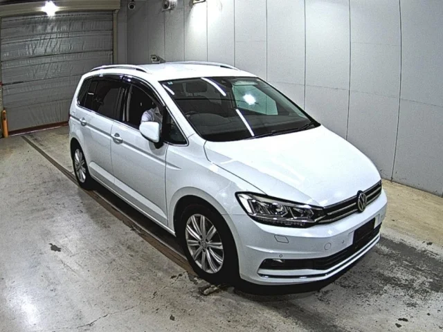 Volkswagen GOLF TOURAN