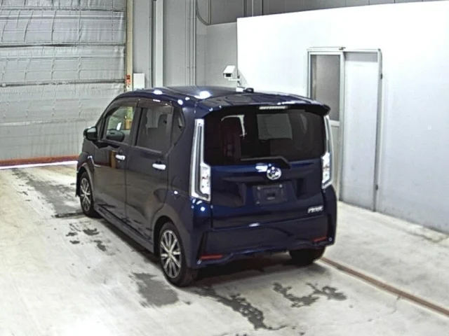 Daihatsu MOVE — фото 2