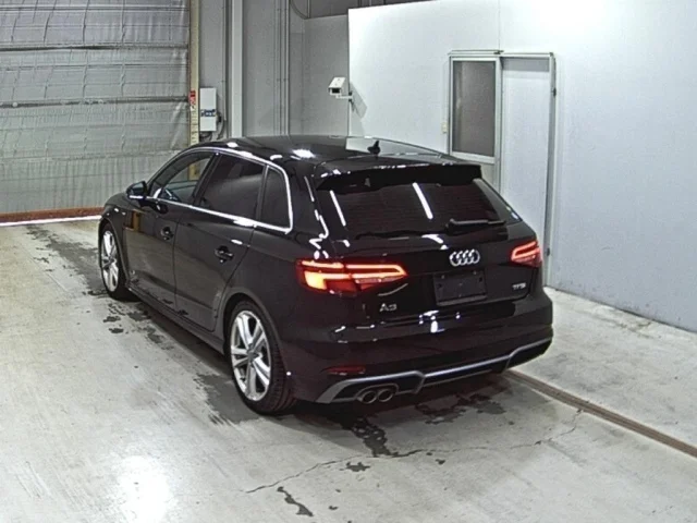 Audi A3 — фото 2
