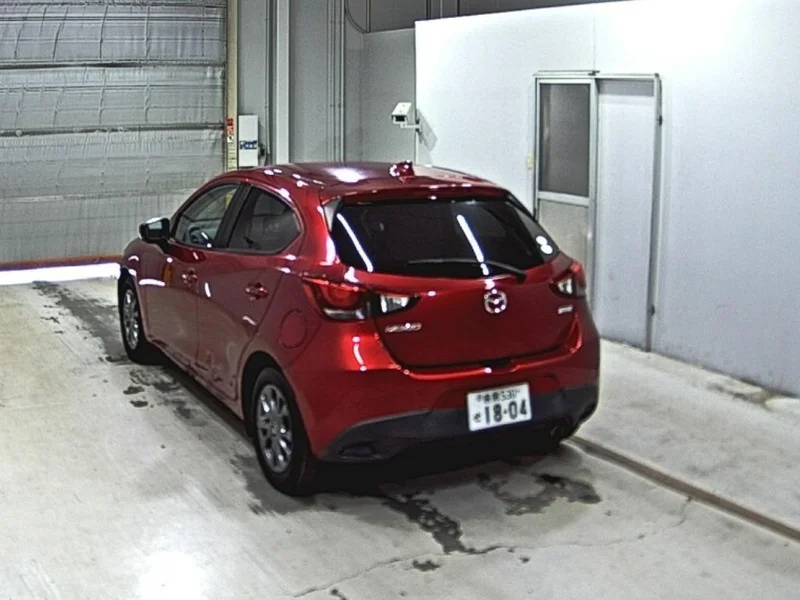 Mazda DEMIO — фото 2
