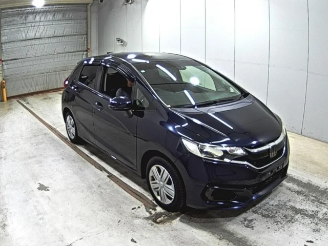 Honda FIT — фото 1