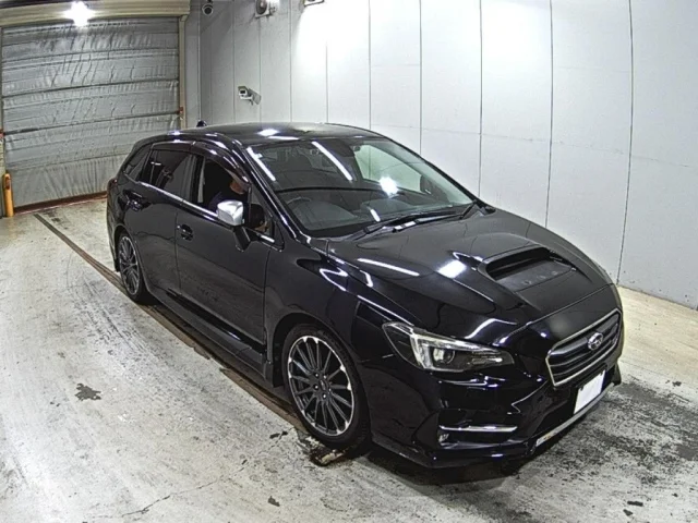 Subaru LEVORG — фото 1