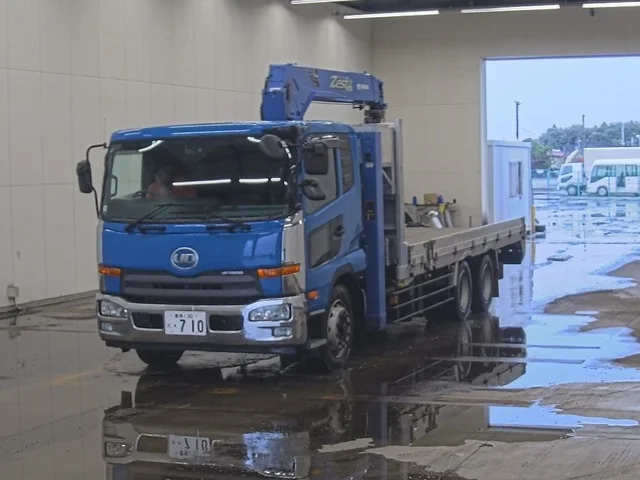 Nissan CONDOR