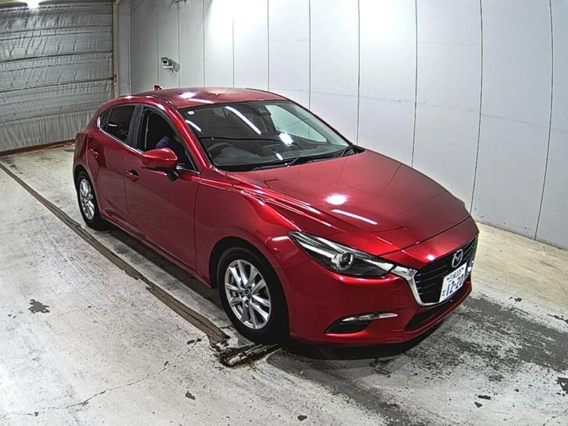 Mazda AXELA — фото 1